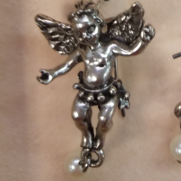 Fairy/Angel Kirks Folly Wire Earring - Picture 2 of 4